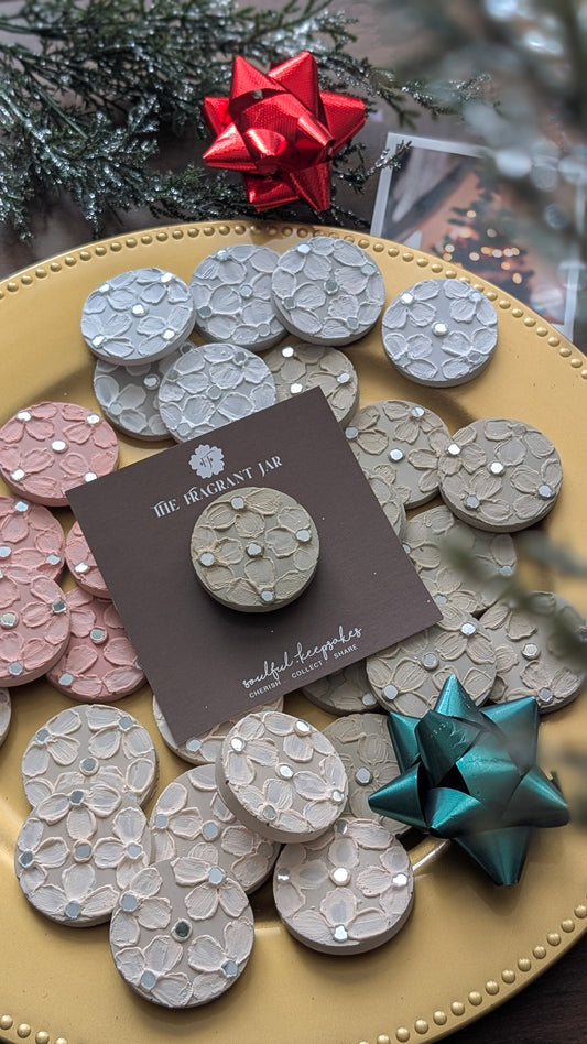 “Handcrafted Concrete Fridge Magnets – Floral Textured Art with Mirror Inlay | The Fragrant Jar Collectibles”