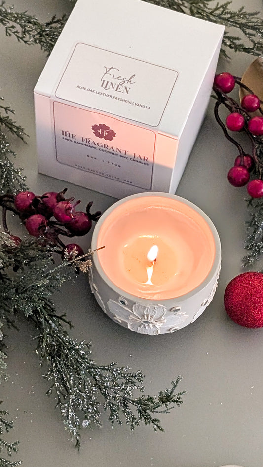 “Fresh Linen Concrete Luxury Candle – Clean Cotton, Crisp White Musk & Modern Home Fragrance | The Fragrant Jar”
