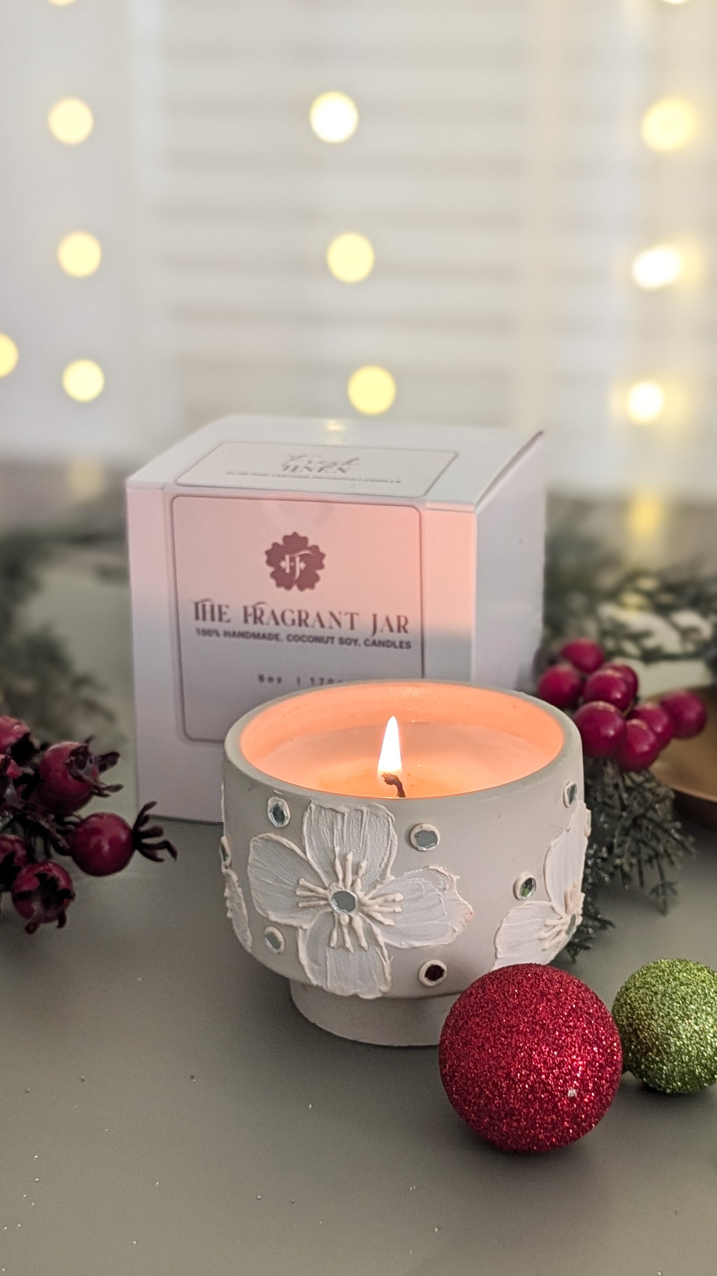 “Fresh Linen Concrete Luxury Candle – Clean Cotton, Crisp White Musk & Modern Home Fragrance | The Fragrant Jar”