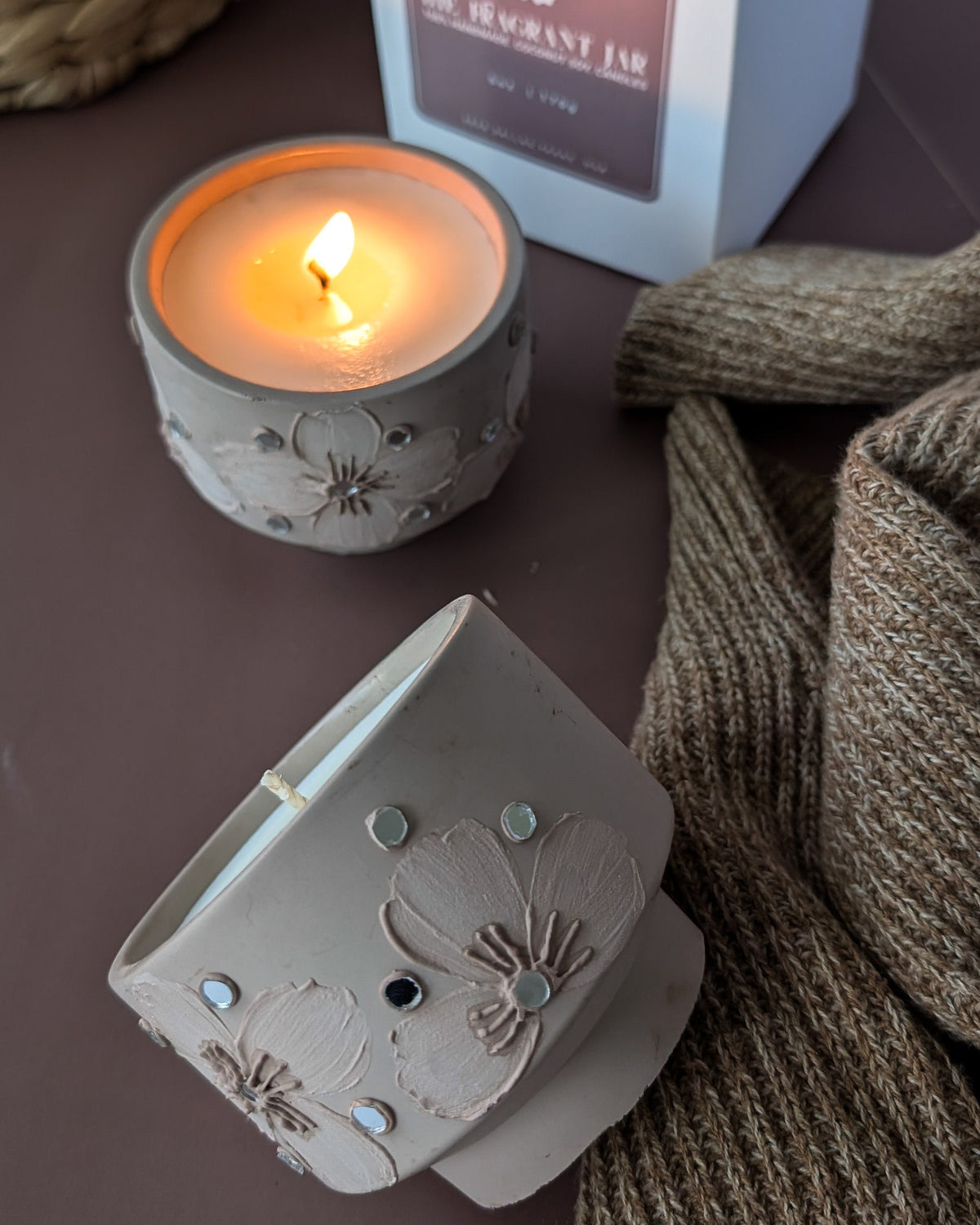 “Softwood Noir Concrete Candle – White Oak & Vanilla Luxury Home Fragrance | The Fragrant Jar”